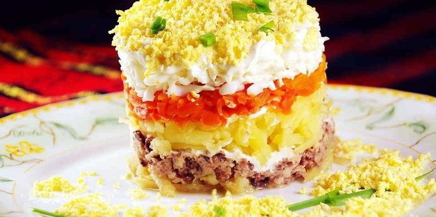 Рецепт мимозы с консервой