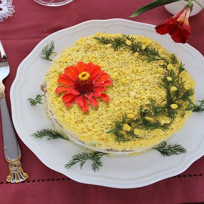 Салат мимоза классический с маслом