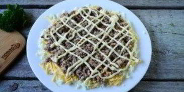 салат мимоза классический слоеный