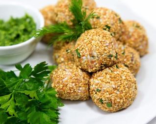 Салатные шарики