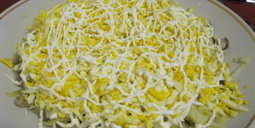 сельдь под шубой из помидор