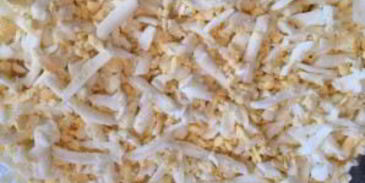 селедка под шубой с семгой и яблоком