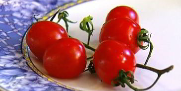 салат с чечевицей и бужениной