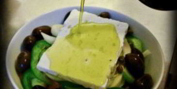 салат с фетаксой