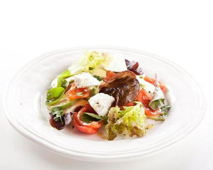 Салат с помидорами, авокадо и рикоттой Unagrande