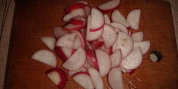 салат с помидорами и редиской