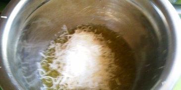 салат с вялеными помидорами и орешками