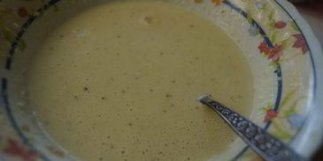 классический салат цезарь с одноименным соусом