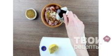 салат цезарь классический с курицей