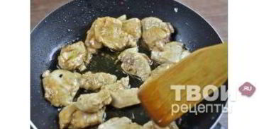 салат цезарь классический с курицей