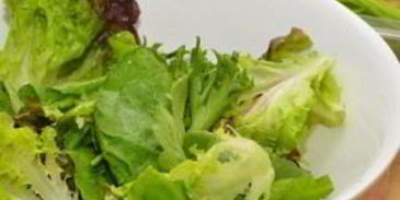 салат цезарь с черри