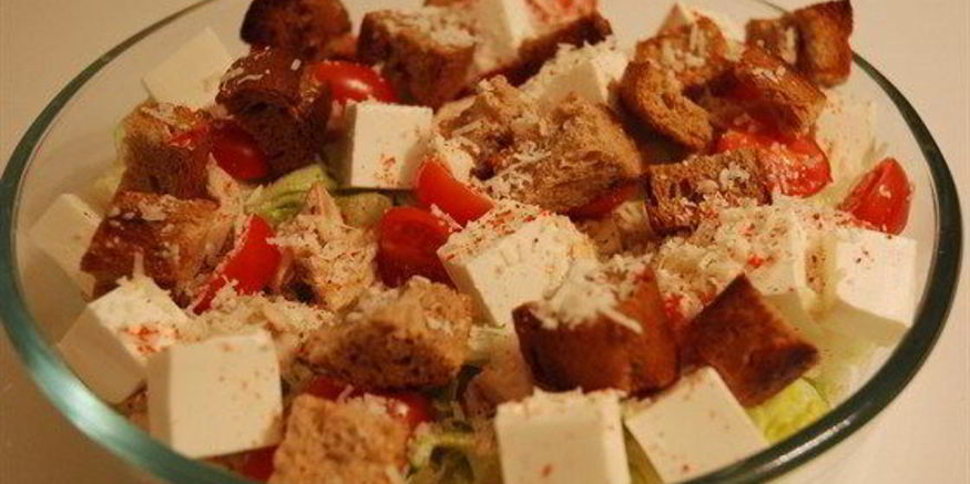 Рецепт салата цезарь с фетой