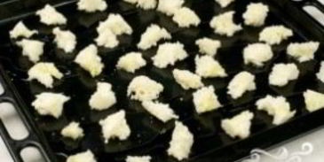 салат цезарь с кальмарами