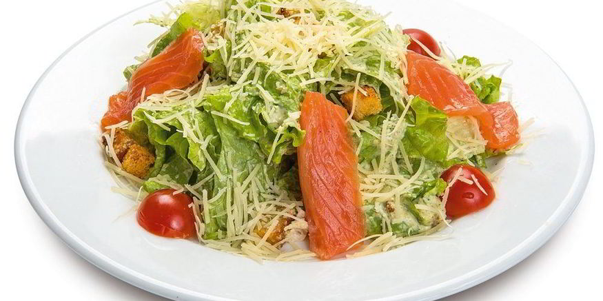 Рецепт салата цезарь с красной рыбой