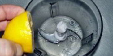 салат цезарь с красной рыбой