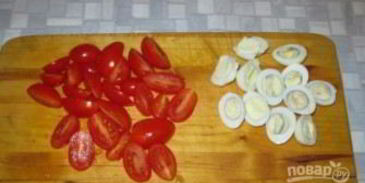 салат цезарь с креветками