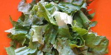 салат цезарь с курицей и йогуртом