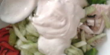 цезарь с чипсами из лаваша