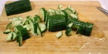 цезарь с курицей и сухариками