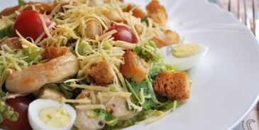 цезарь с пекинской капустой