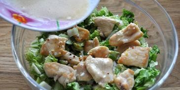 цезарь с пекинской капустой