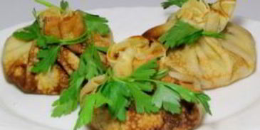 салат в блинах