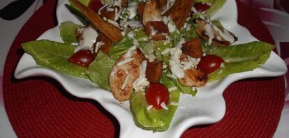 Рецепты салатов с сухариками