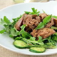 Рецепт Теплого салата из куриной печени с рукколой