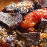 Рецепт Теплого салата с помидорами и говядиной