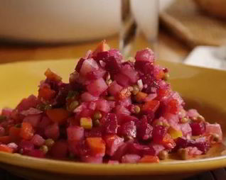 Домашний винегрет с фасолью