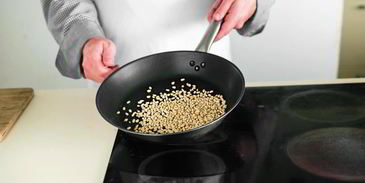 французский салат с горчичной заправкой винегрет