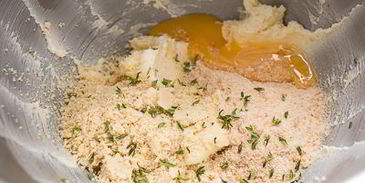 лосось с хрустящей корочкой и эстрагоновым винегретом