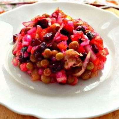 Винегрет классический с горошком и капустой