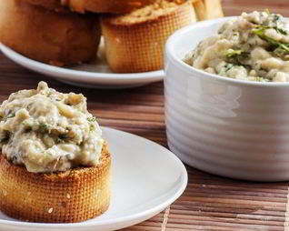 Баклажановый соус с кинзой