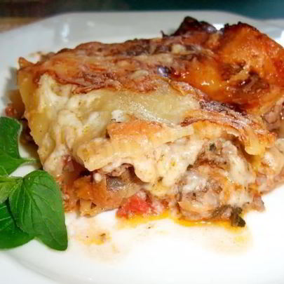 Лазанья с фаршем бешамель домашняя в духовке