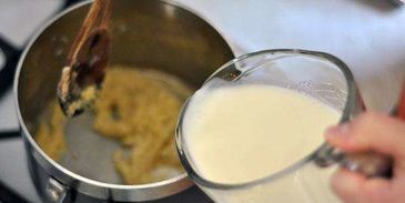 молочный соус бешамель