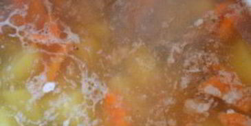 соус из говядины с картошкой