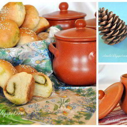 Булочки с соусом песто