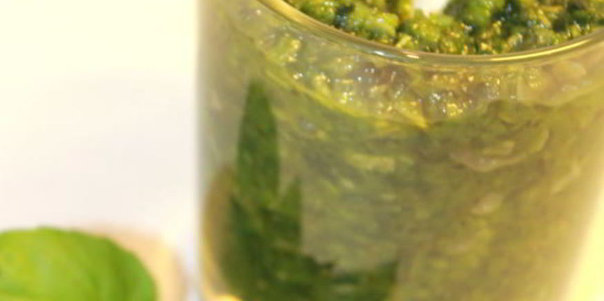 Рецепт чесночно-базиликового песто