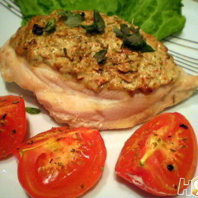 Куриное филе с соусом песто