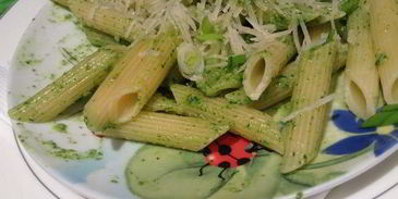 пенне с соусом песто из руколы