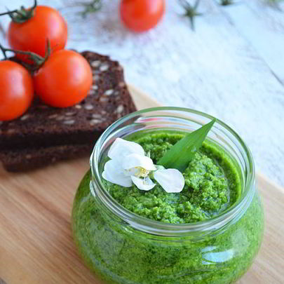 Песто из черемши