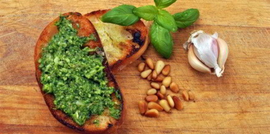 Рецепт песто из рукколы и фисташек