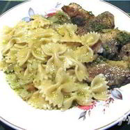 Рецепт Рыбы под соусом песто в горшочках