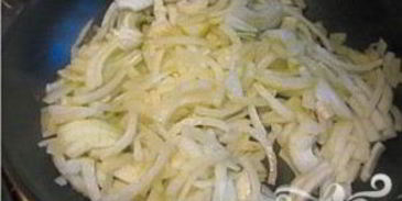 рыба под соусом песто в горшочках