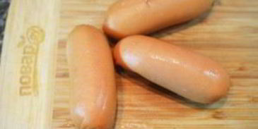 сосиски-гриль с соусом песто из руколлы