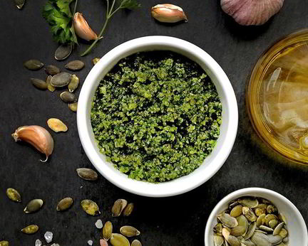 Соус песто с тыквенными семечками