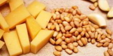 спагетти с соусом песто