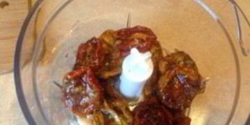 томатный песто