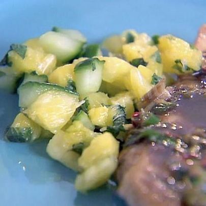 Курица под соусом сальса